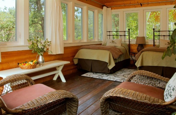 Coho Cottages image 20