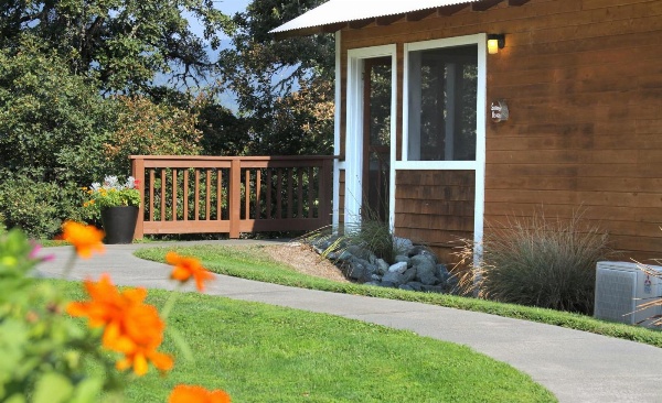 Coho Cottages image 6